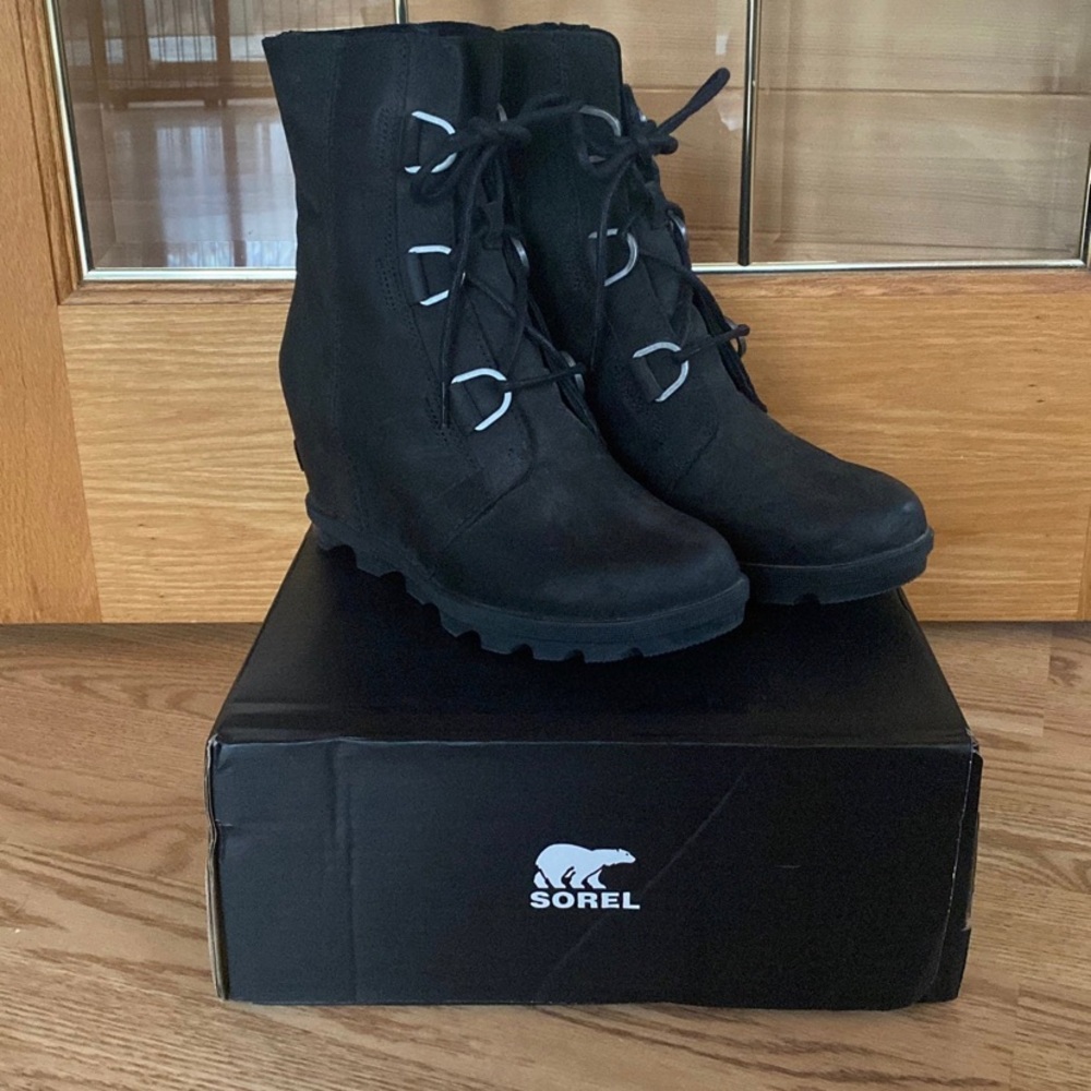 Sorel Women's Joan of Arctic Wedge II Boots